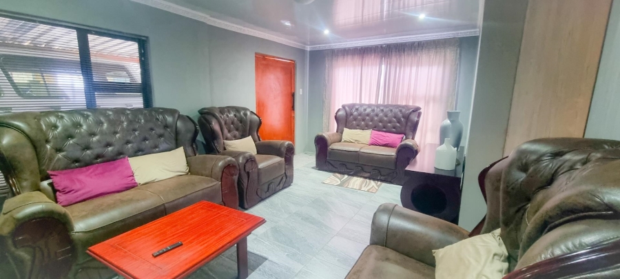 3 Bedroom Property for Sale in Grasslands Free State
